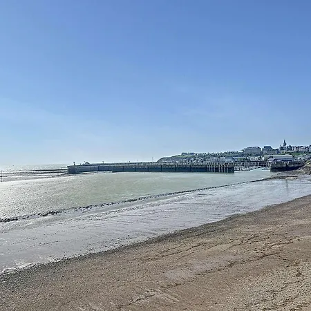 Bel En Front De Avec Balcon, Parking Et Equipements Modernes - Fr-1-361-327 Апартаменты *