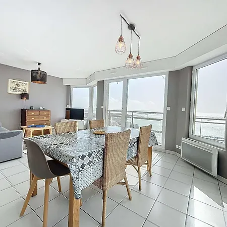 Apartment Bel En Front De Avec Balcon, Parking Et Equipements Modernes - Fr-1-361-327 Granville