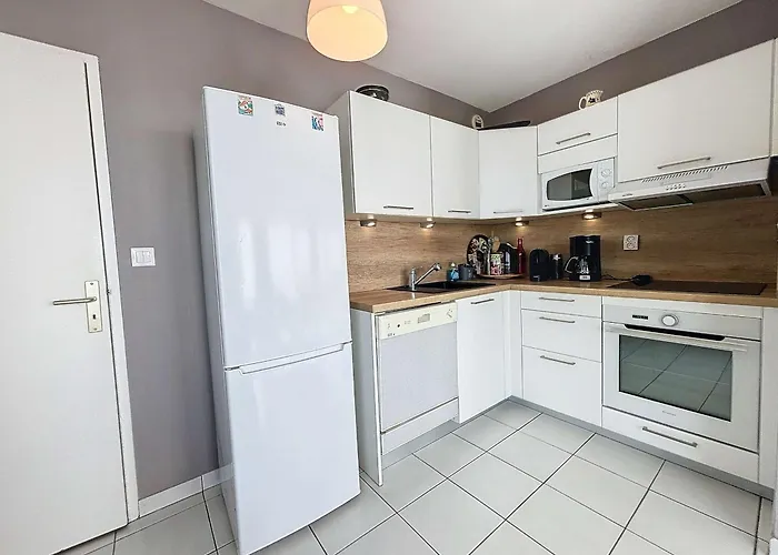 דירה Bel En Front De Avec Balcon, Parking Et Equipements Modernes - Fr-1-361-327 גראנוויל