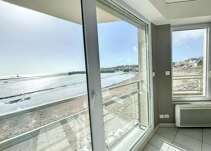 Apartman Bel En Front De Avec Balcon, Parking Et Equipements Modernes - Fr-1-361-327 *